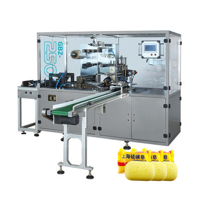 Machine automatique à haute productivité pour emballer du savon à l'aide d'oreillers et de linge pour carton